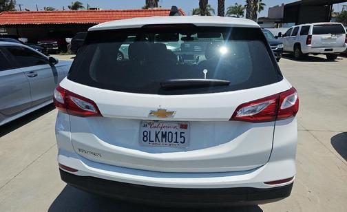 Summit White 2019 Chevrolet Equinox LS
