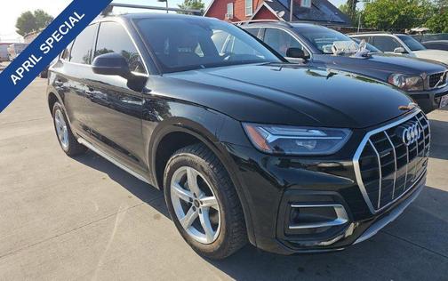 Black 2023 Audi Q5 40 Premium