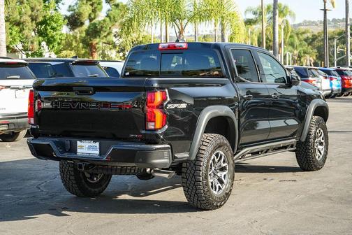 Black 2026 Chevrolet Colorado ZR2