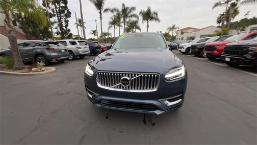 2022 Volvo XC90 Recharge Plug-In Hybrid T8 Inscription 6 Passenger