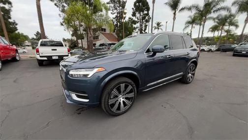 2022 Volvo XC90 Recharge Plug-In Hybrid T8 Inscription 6 Passenger