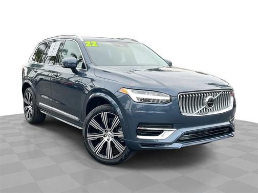 2022 Volvo XC90 Recharge Plug-In Hybrid T8 Inscription 6 Passenger