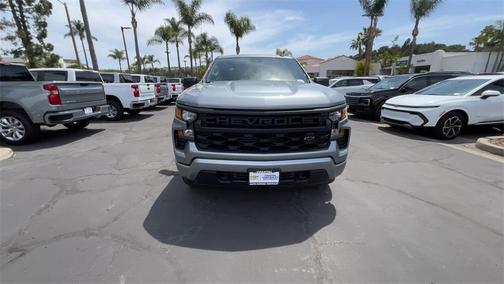 2025 Chevrolet Silverado 1500 Custom