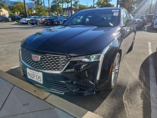 2023 Cadillac CT4 Premium Luxury