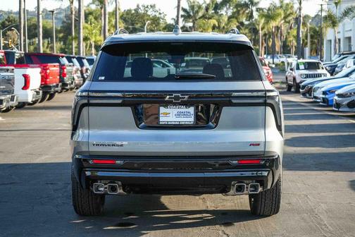 Sterling Gray Metallic 2026 Chevrolet Traverse RS