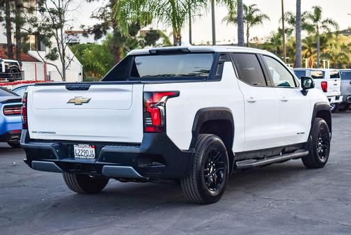 2026 Chevrolet Silverado EV LT