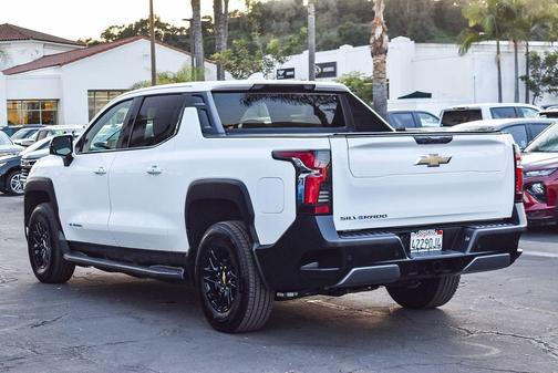 2026 Chevrolet Silverado EV LT