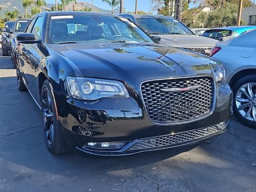 2023 Chrysler 300 S