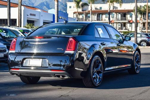 2023 Chrysler 300 S