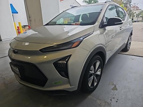 2022 Chevrolet Bolt EUV FWD LT