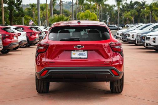 Apex Red 2026 Chevrolet Trax FWD 1RS