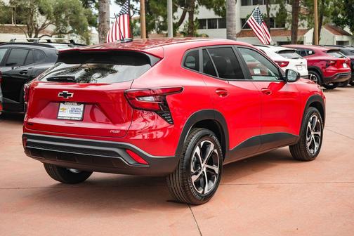 Apex Red 2026 Chevrolet Trax FWD 1RS