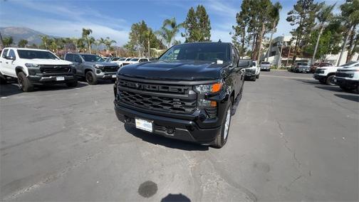 2025 Chevrolet Silverado 1500 Custom
