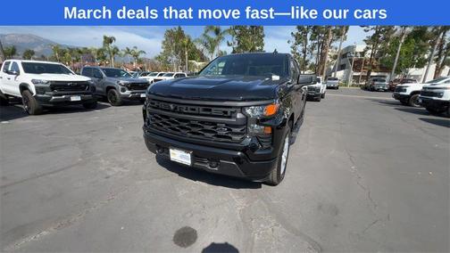 2025 Chevrolet Silverado 1500 Custom