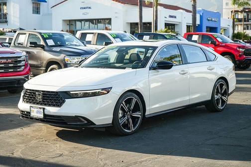 Platinum White Pearl 2025 Honda Accord Hybrid Sport