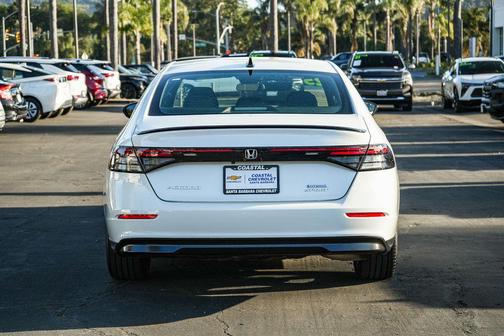 Platinum White Pearl 2025 Honda Accord Hybrid Sport