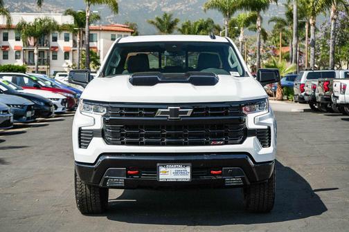 Summit White 2026 Chevrolet Silverado 1500 LT Trail Boss