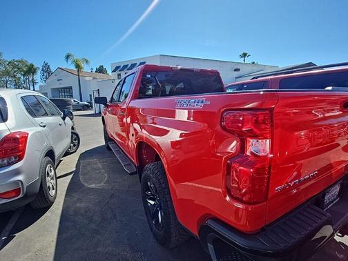 2025 Chevrolet Silverado 1500 Custom Trail Boss