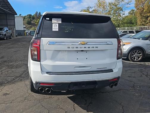 2023 Chevrolet Suburban Premier