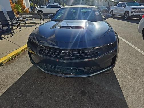 2023 Chevrolet Camaro RWD Convertible LT1