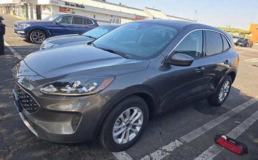 CARBONIZED GRAY 2021 Ford Escape SE