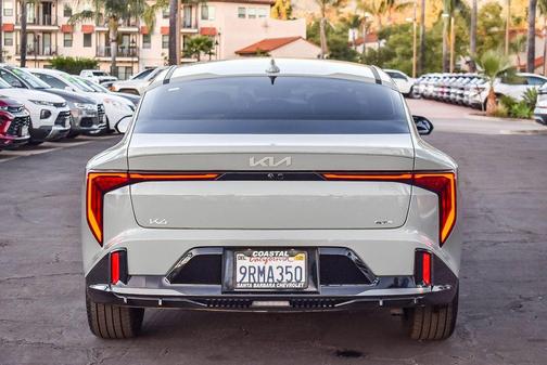 2025 Kia K4 GT-Line