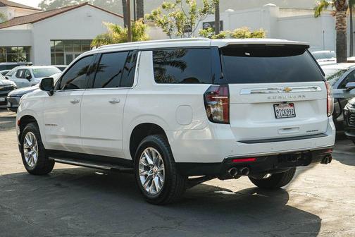 Summit White 2023 Chevrolet Suburban Premier