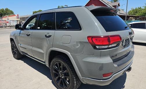 Onyx Black 2024 GMC Canyon AT4