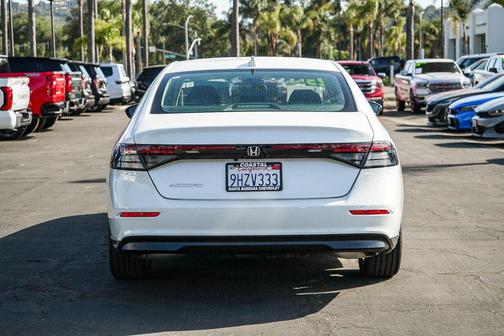 Platinum White Pearl 2023 Honda Accord LX 1.5T