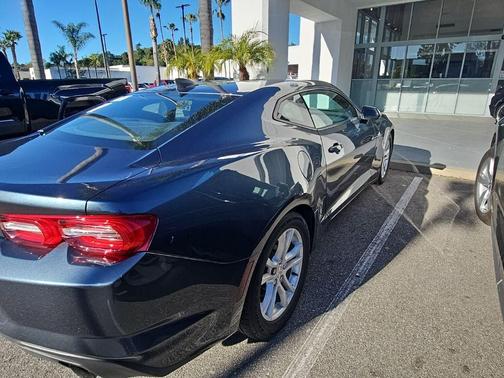 2019 Chevrolet Camaro 1LS