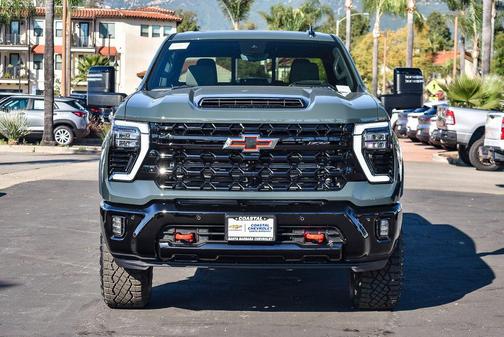 Cypress Gray 2026 Chevrolet Silverado 2500 Crew Cab, Standard Bed, XR2, 4WD