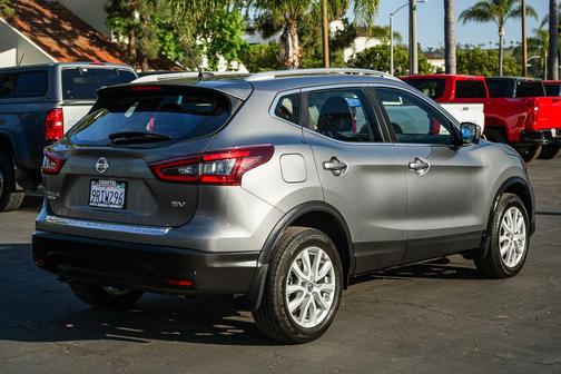 Gun Metallic 2020 Nissan Rogue Sport SV