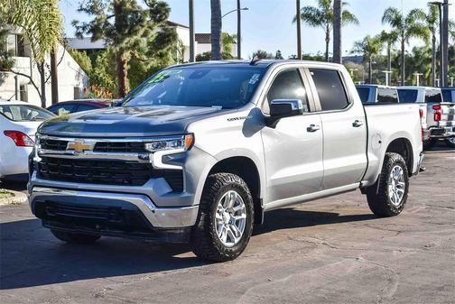 2025 Chevrolet Silverado 1500 LT