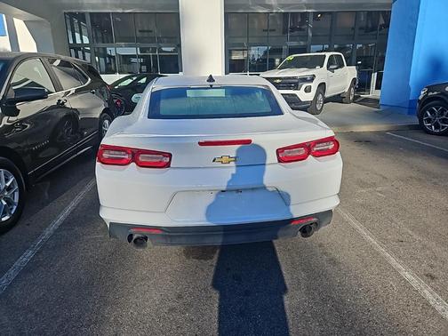 2023 Chevrolet Camaro 2LT