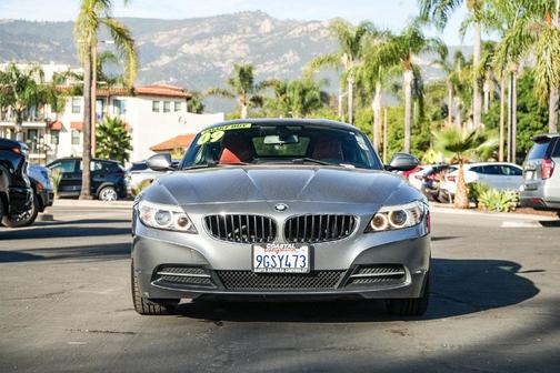 Space Gray Metallic 2009 BMW Z4 sDrive30i