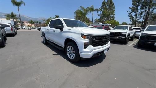 2025 Chevrolet Silverado 1500 Custom
