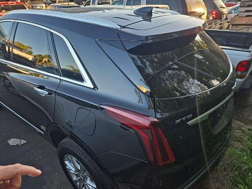 2023 Cadillac XT5 Luxury