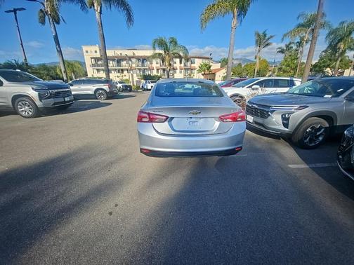 2022 Chevrolet Malibu FWD LT
