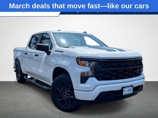 2025 Chevrolet Silverado 1500 Custom