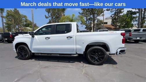 2025 Chevrolet Silverado 1500 Custom