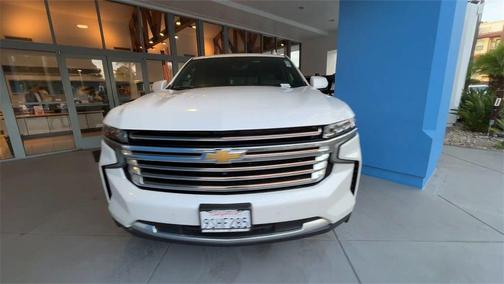 Iridescent Pearl Tricoat 2024 Chevrolet Tahoe 4WD High Country