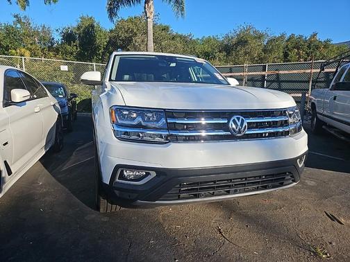 2019 Volkswagen Atlas 3.6L SEL Premium