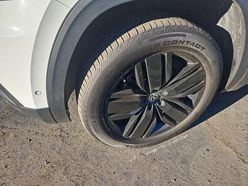 2019 Volkswagen Atlas 3.6L SEL Premium