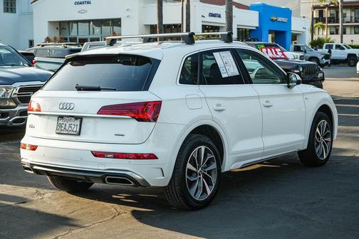 White 2023 Audi Q5 45 S line Premium Plus