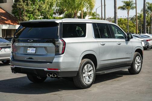 Sterling Gray Metallic 2026 Chevrolet Suburban Premier