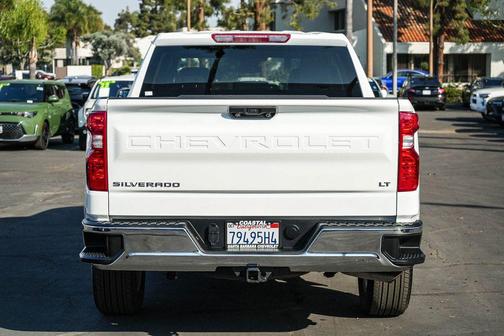 Summit White 2025 Chevrolet Silverado 1500 LT