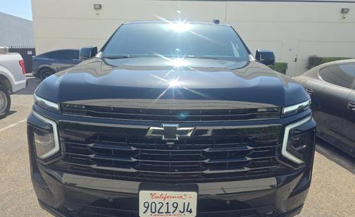 Black 2025 Chevrolet Suburban RST