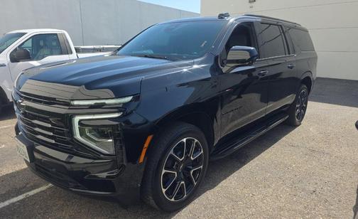Black 2025 Chevrolet Suburban RST