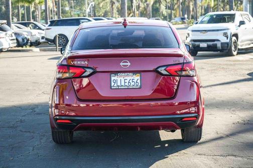 2024 Nissan Versa 1.6 S