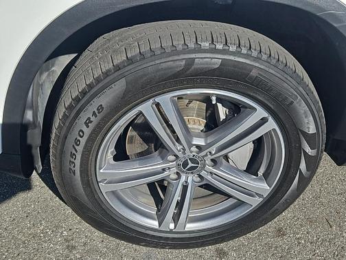 2021 Mercedes-Benz GLC 300 4MATIC